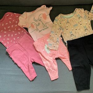 Newborn & 0-3 months outfits